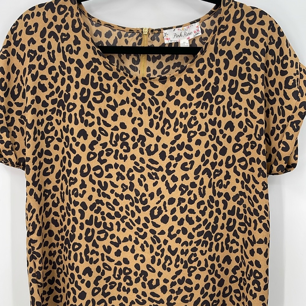 PINK ROSE Animal Print Blouse - Picture 3 of 4